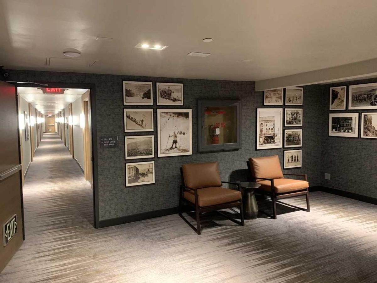 Aspen Square Condominium Hotel Extérieur photo