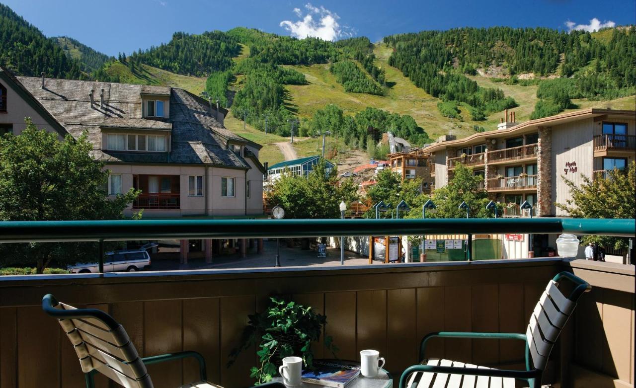 Aspen Square Condominium Hotel Extérieur photo