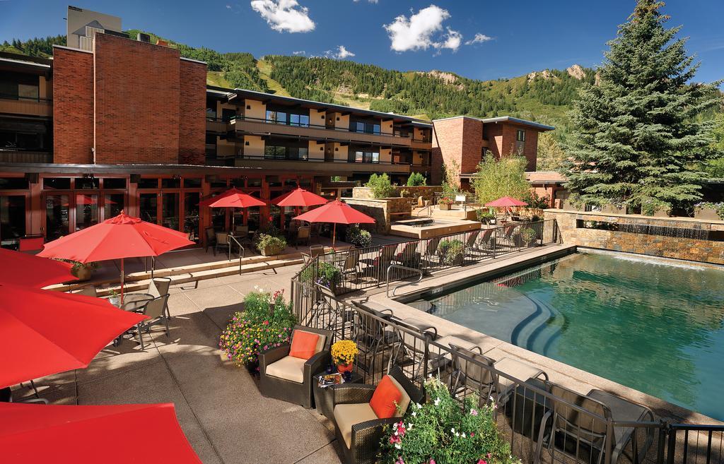 Aspen Square Condominium Hotel Extérieur photo