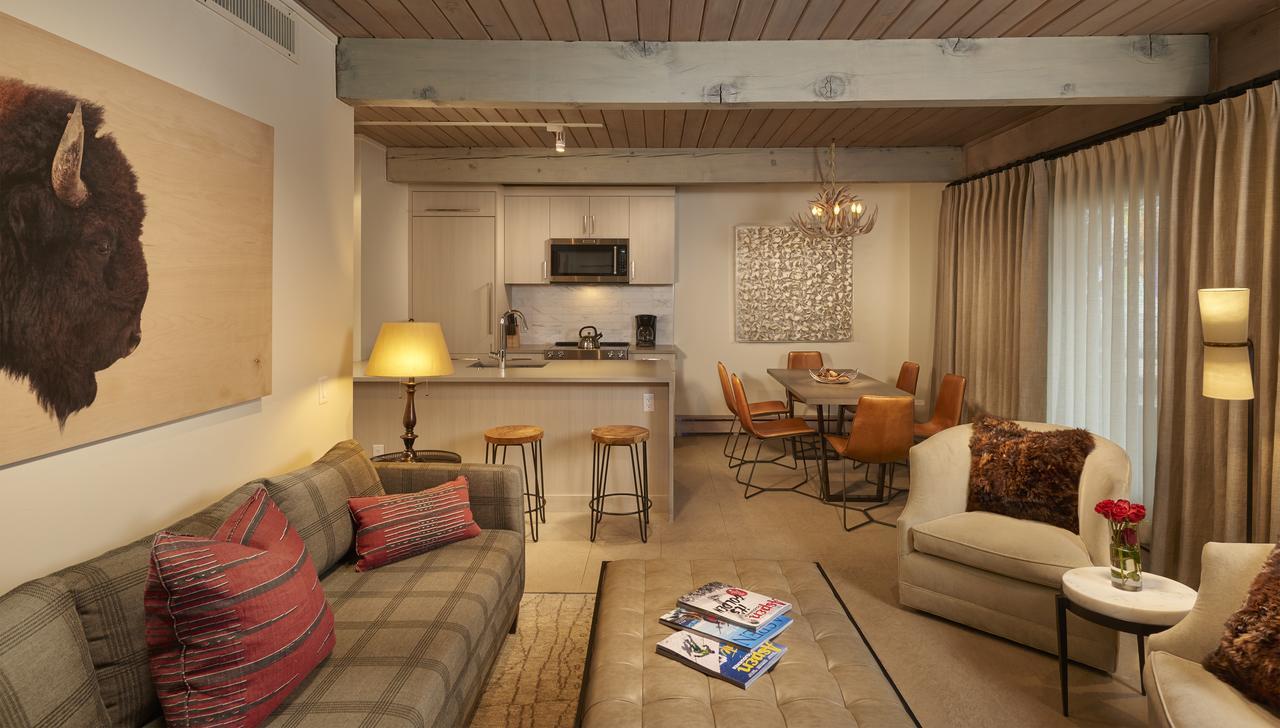 Aspen Square Condominium Hotel Extérieur photo