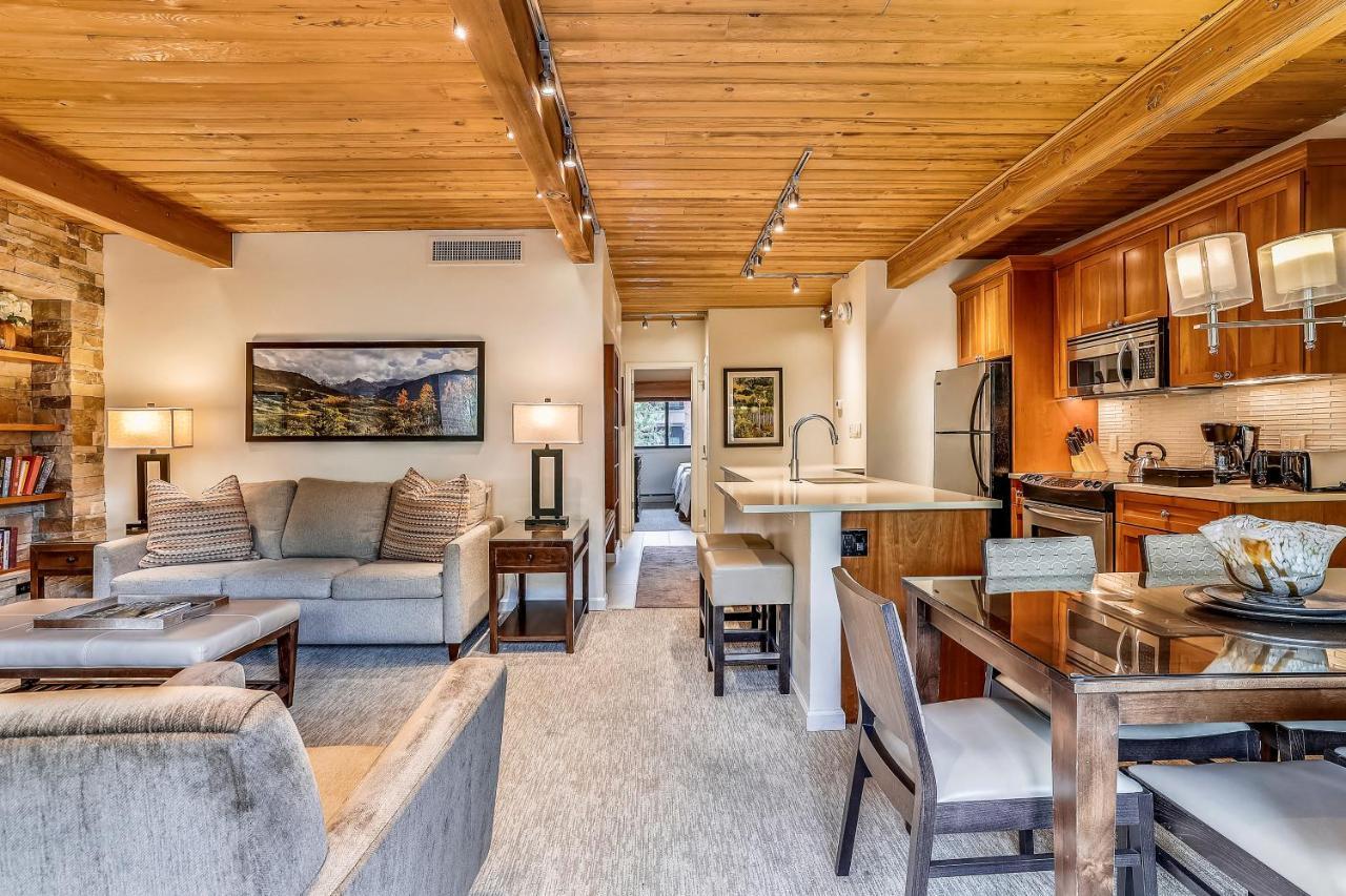 Aspen Square Condominium Hotel Extérieur photo