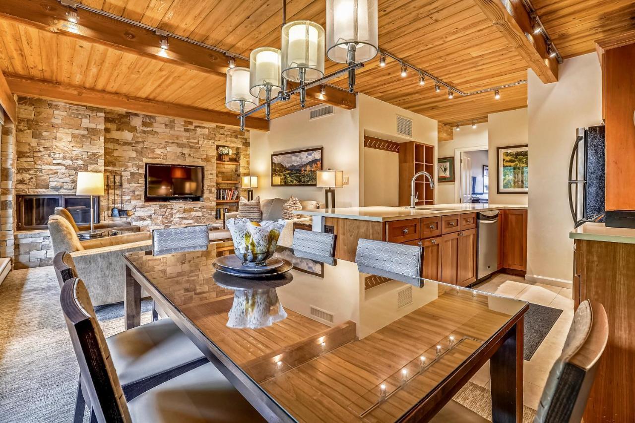 Aspen Square Condominium Hotel Extérieur photo