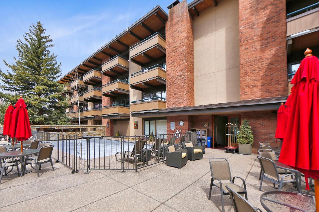 Aspen Square Condominium Hotel Extérieur photo
